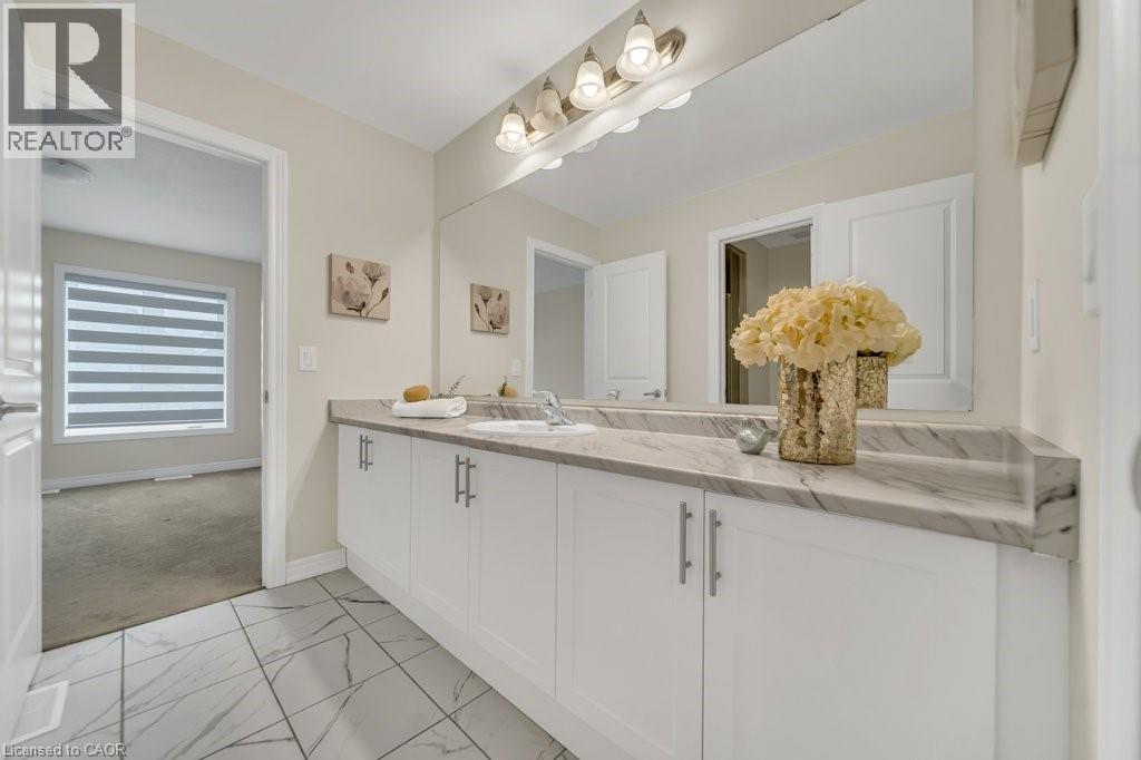 285 Broadacre Drive, Kitchener, Ontario  N2R 0S6 - Photo 32 - 40807813