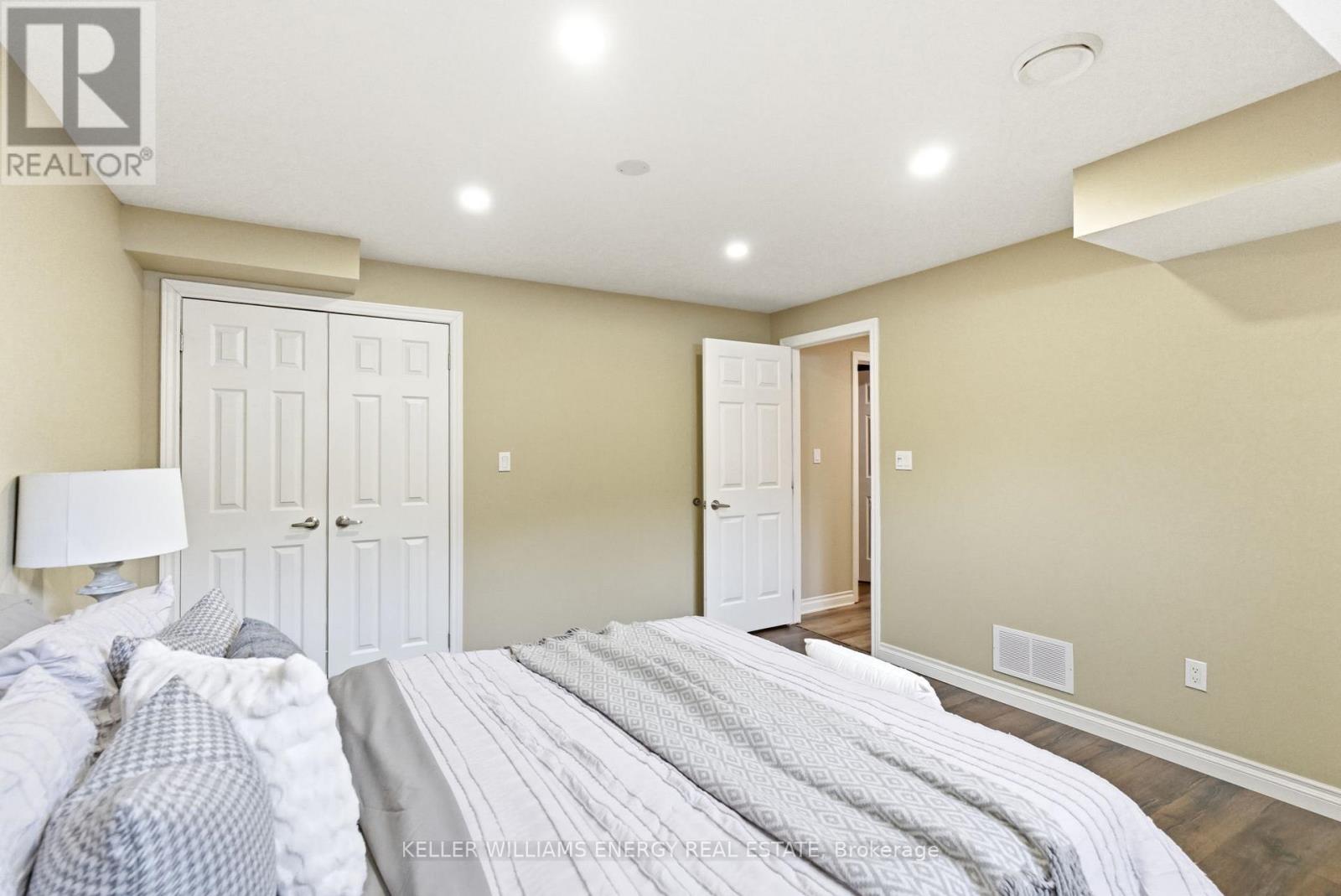 219 Crombie Street, Clarington, Ontario  L1C 0T8 - Photo 41 - E12823514