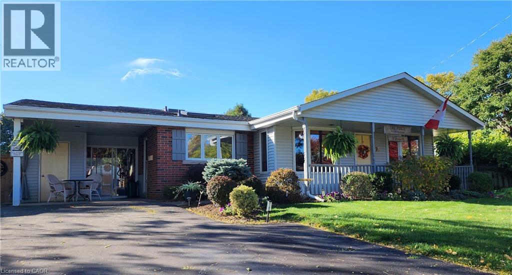 14 Marilyn Street, Grimsby, Ontario  L3M 1V2 - Photo 1 - 40785019