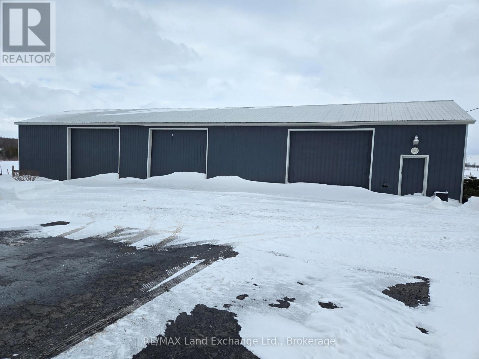 3184 Bruce Rd 20 (Con. Rd. 4) Road W, Kincardine, Ontario N0G 2T0 - Photo 40 - X12823432