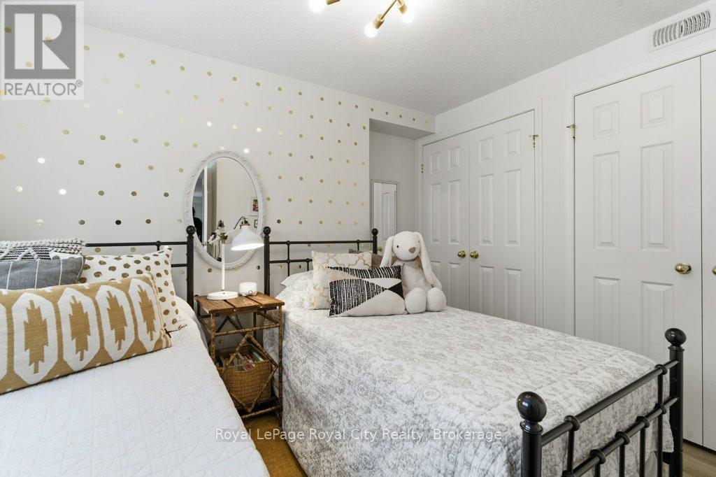 104 - 35 Mountford Drive, Guelph, Ontario  N1E 0G6 - Photo 16 - X12823528