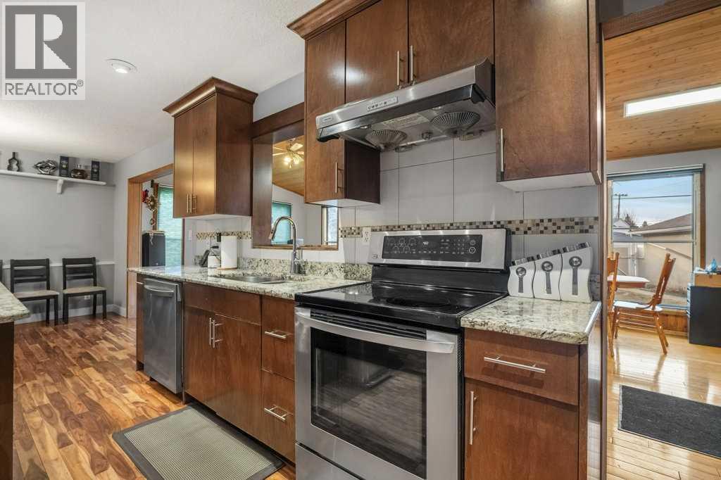 4704 Marbury Place Ne, Calgary, Alberta  T2A 2W2 - Photo 4 - A2273570