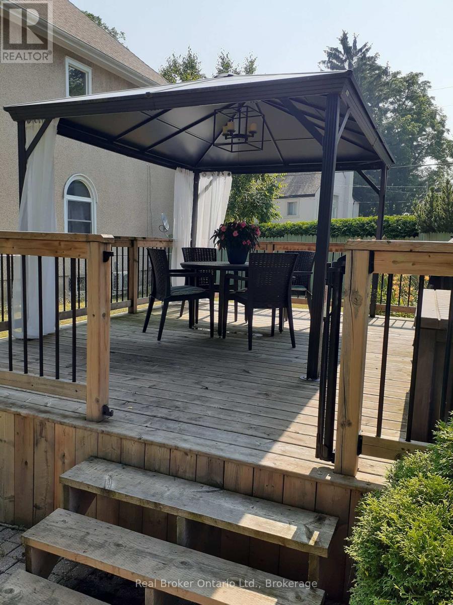 15 Maple Avenue, Hamilton, Ontario  L8G 2P1 - Photo 34 - X12823506