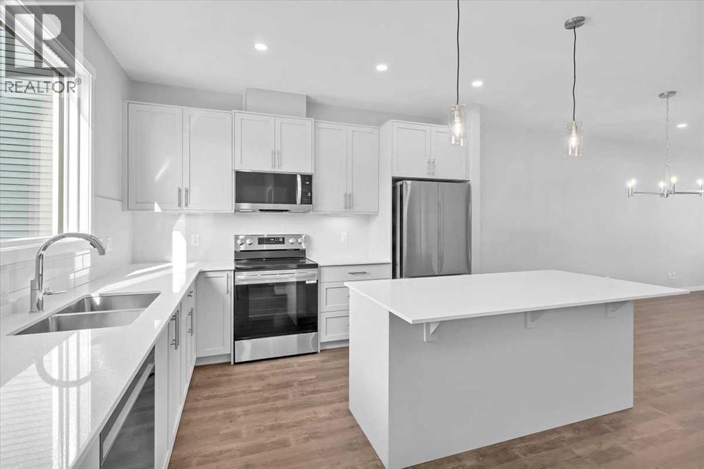 74 Wedderburn Drive, Okotoks, Alberta  T1S 5X2 - Photo 15 - A2277430