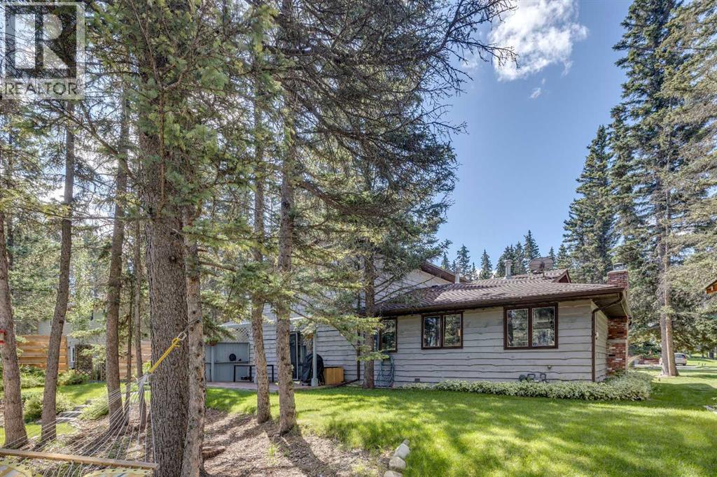 74 Redwood Meadows Drive, Rural Rocky View County, Alberta  T3Z 1A3 - Photo 43 - A2280094