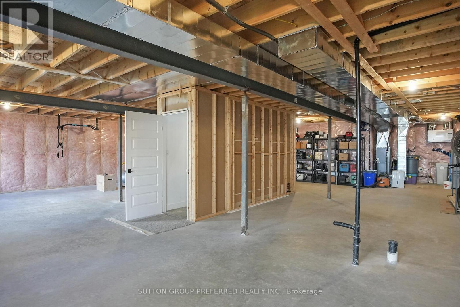 1928 Trailsway Drive, London South, Ontario  N6K 0K7 - Photo 31 - X12823476