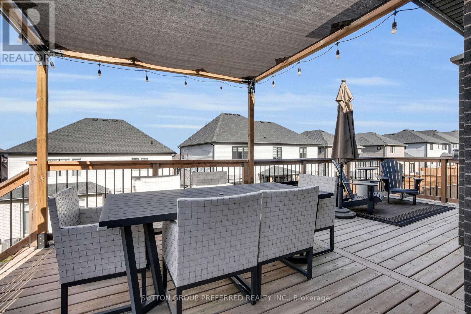 1928 Trailsway Drive, London South, Ontario  N6K 0K7 - Photo 35 - X12823476