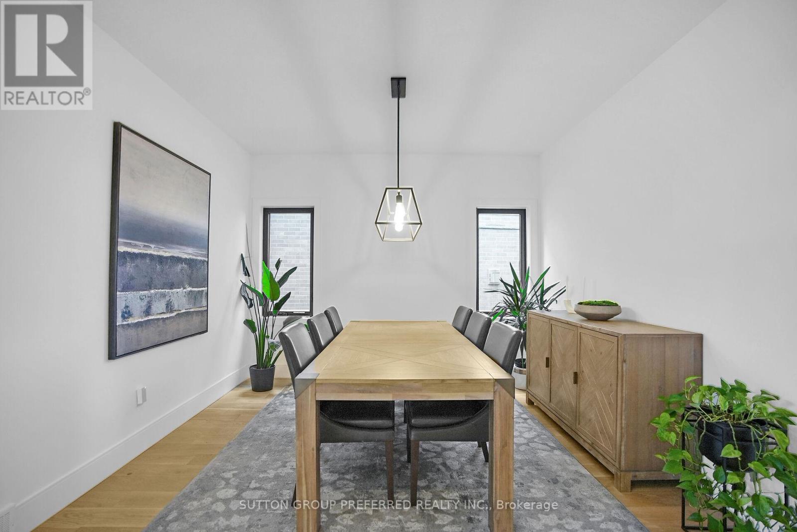 1928 Trailsway Drive, London South, Ontario  N6K 0K7 - Photo 5 - X12823476