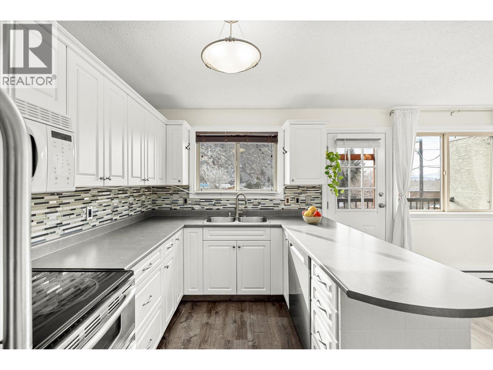 1665 Ross Road, West Kelowna, British Columbia V1Z 1L7 - Photo 11 - 10373895