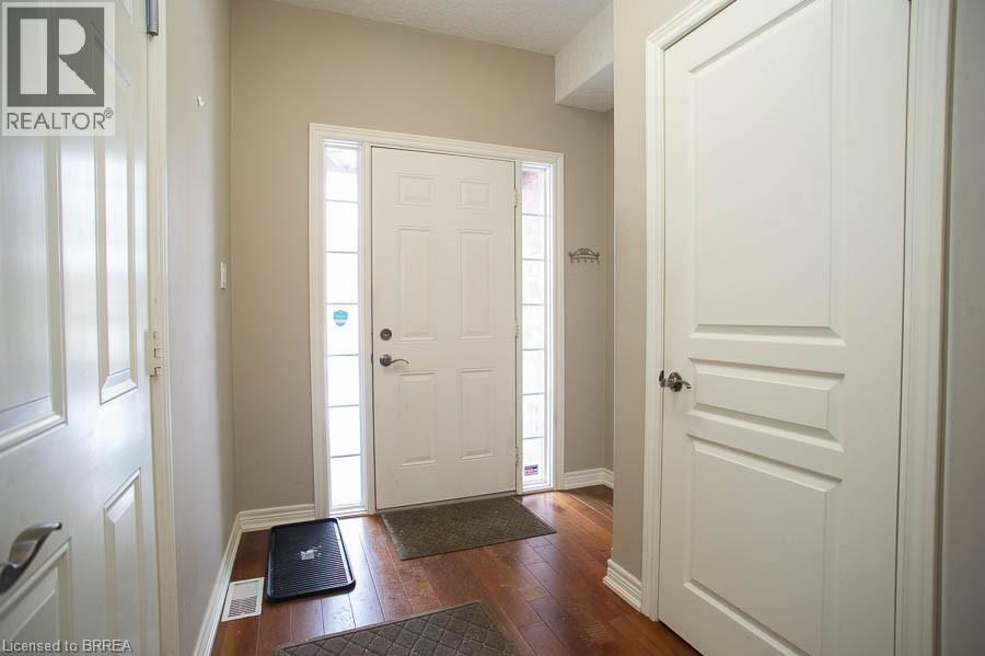 655 Park Road N Unit# 48, Brantford, Ontario  N3R 0A2 - Photo 4 - 40803895