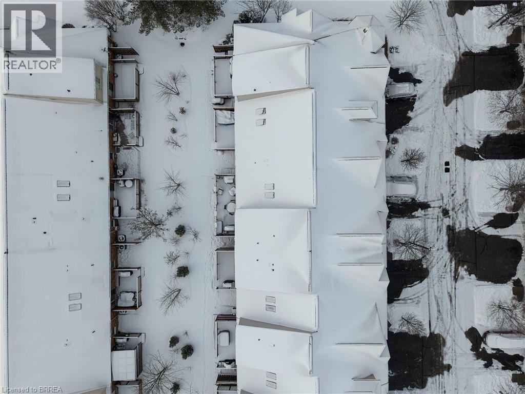 655 Park Road N Unit# 48, Brantford, Ontario  N3R 0A2 - Photo 32 - 40803895