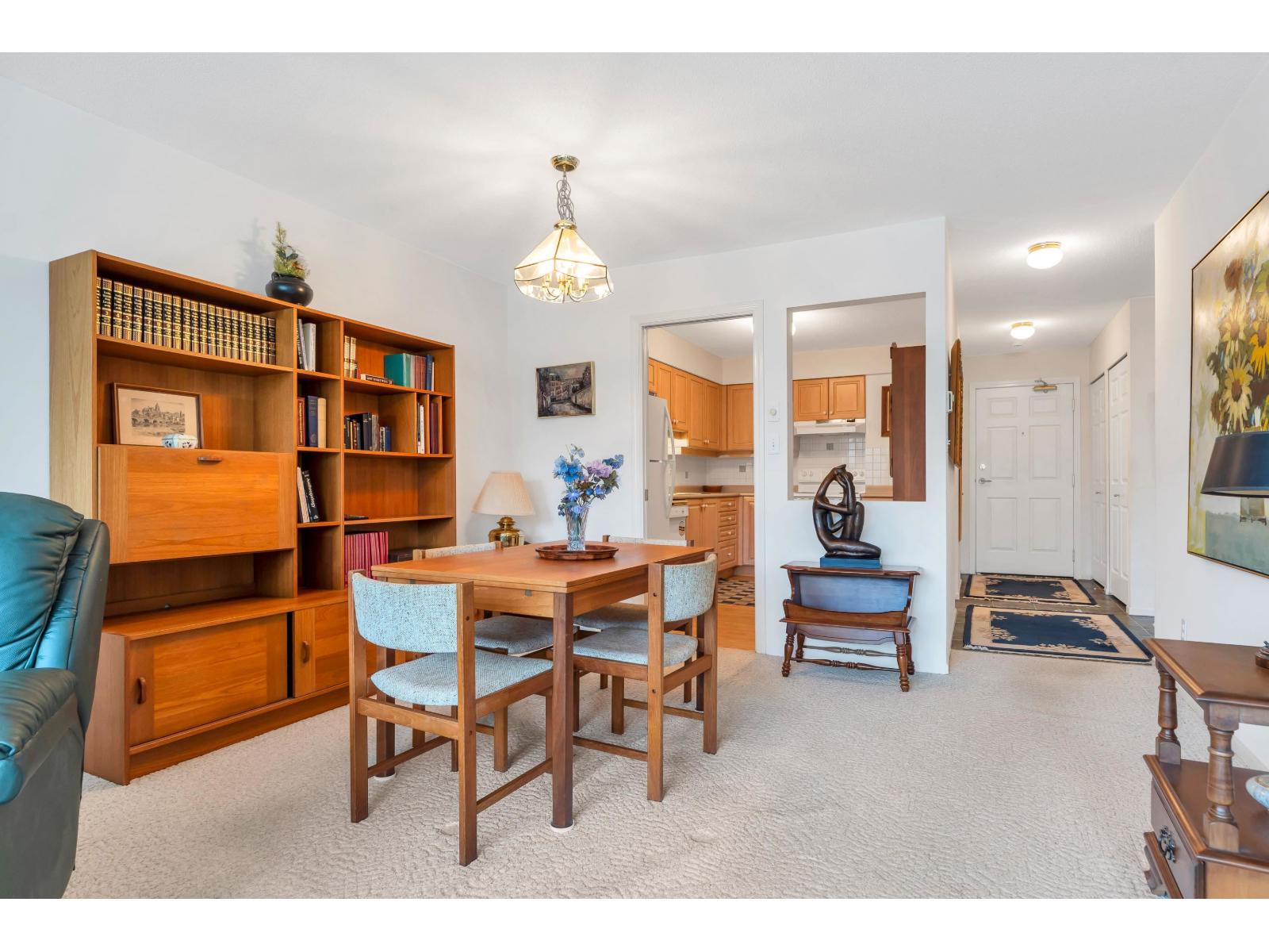 306 15030 101 Avenue, Surrey, British Columbia  V3R 0N3 - Photo 10 - R3088865