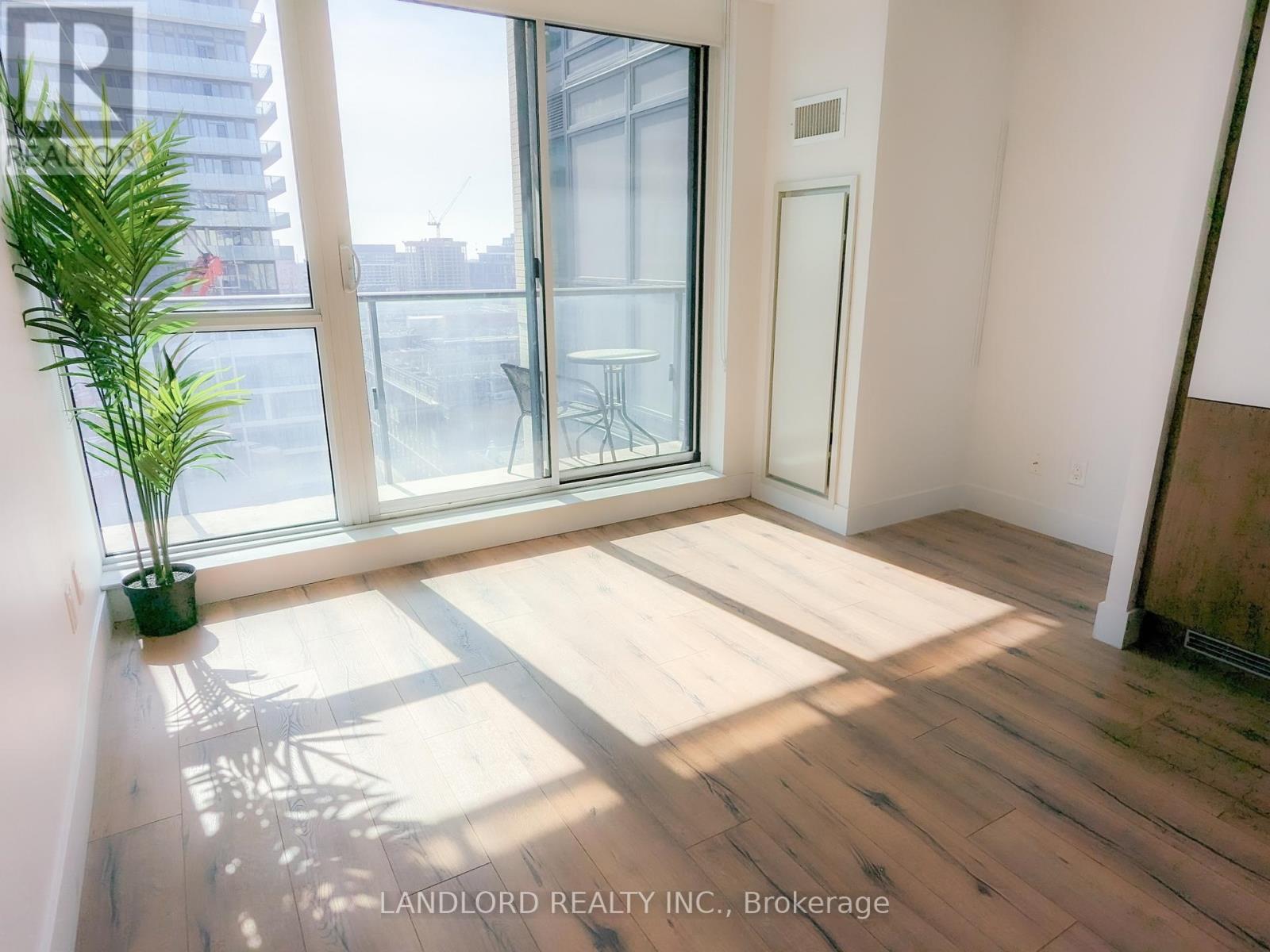 1402 - 39 Sherbourne Street, Toronto (Waterfront Communities), Ontario  M5A 0L8 - Photo 2 - C12823530