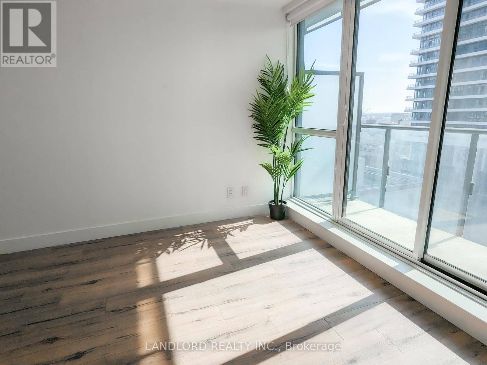 1402 - 39 Sherbourne Street, Toronto (Waterfront Communities), Ontario  M5A 0L8 - Photo 3 - C12823530