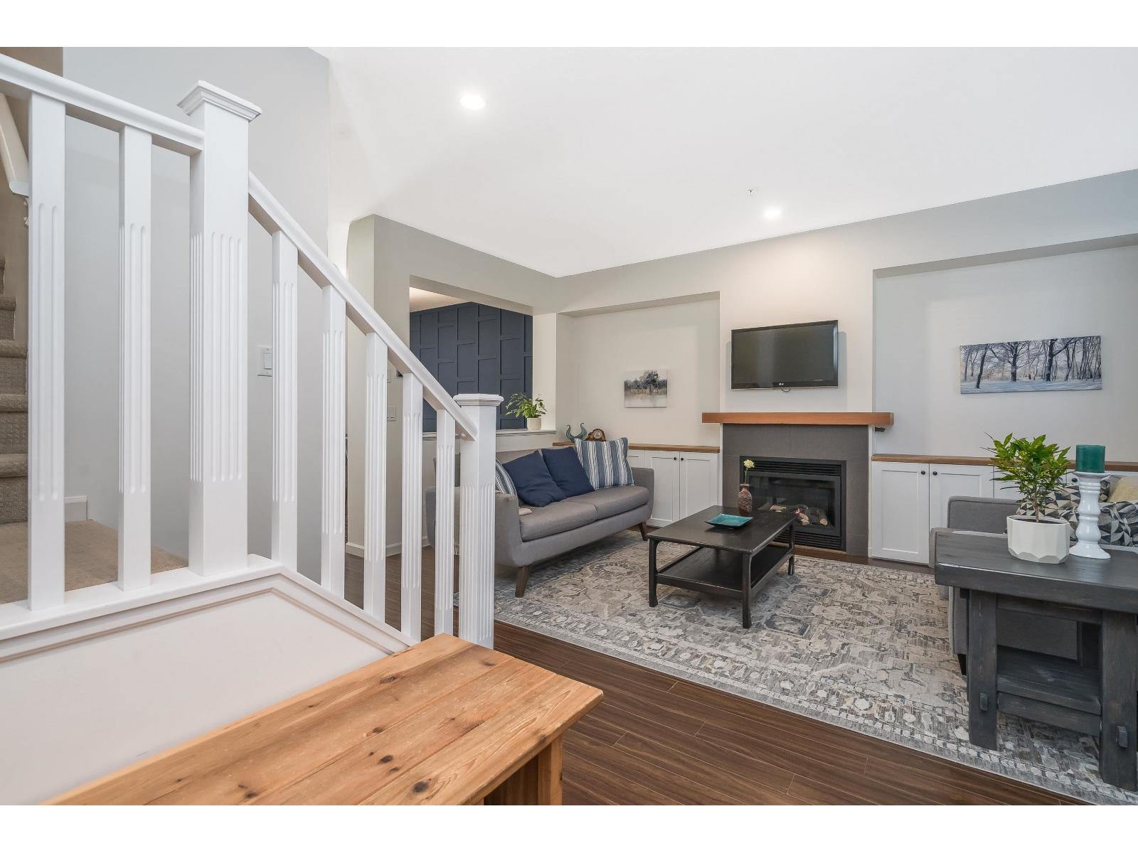 20854 72 Avenue, Langley, British Columbia  V2Y 0J1 - Photo 5 - R3093437