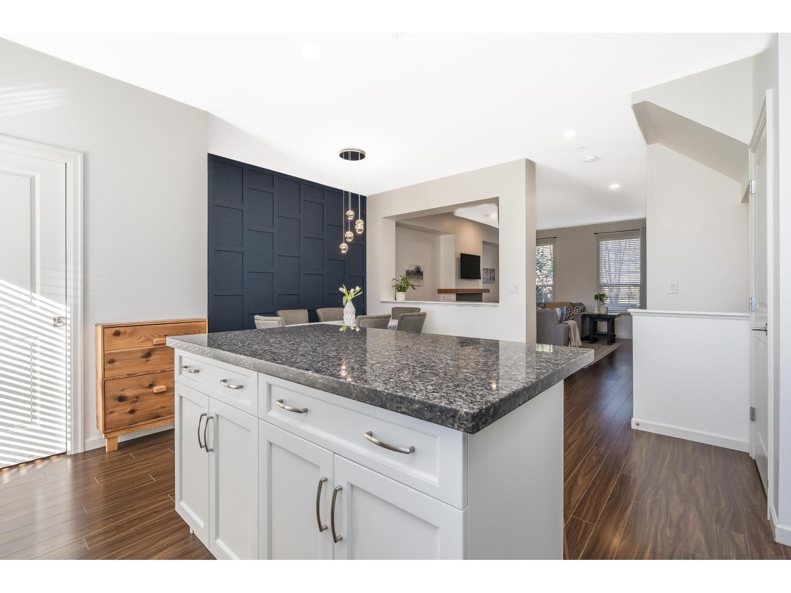 20854 72 Avenue, Langley, British Columbia  V2Y 0J1 - Photo 16 - R3093437