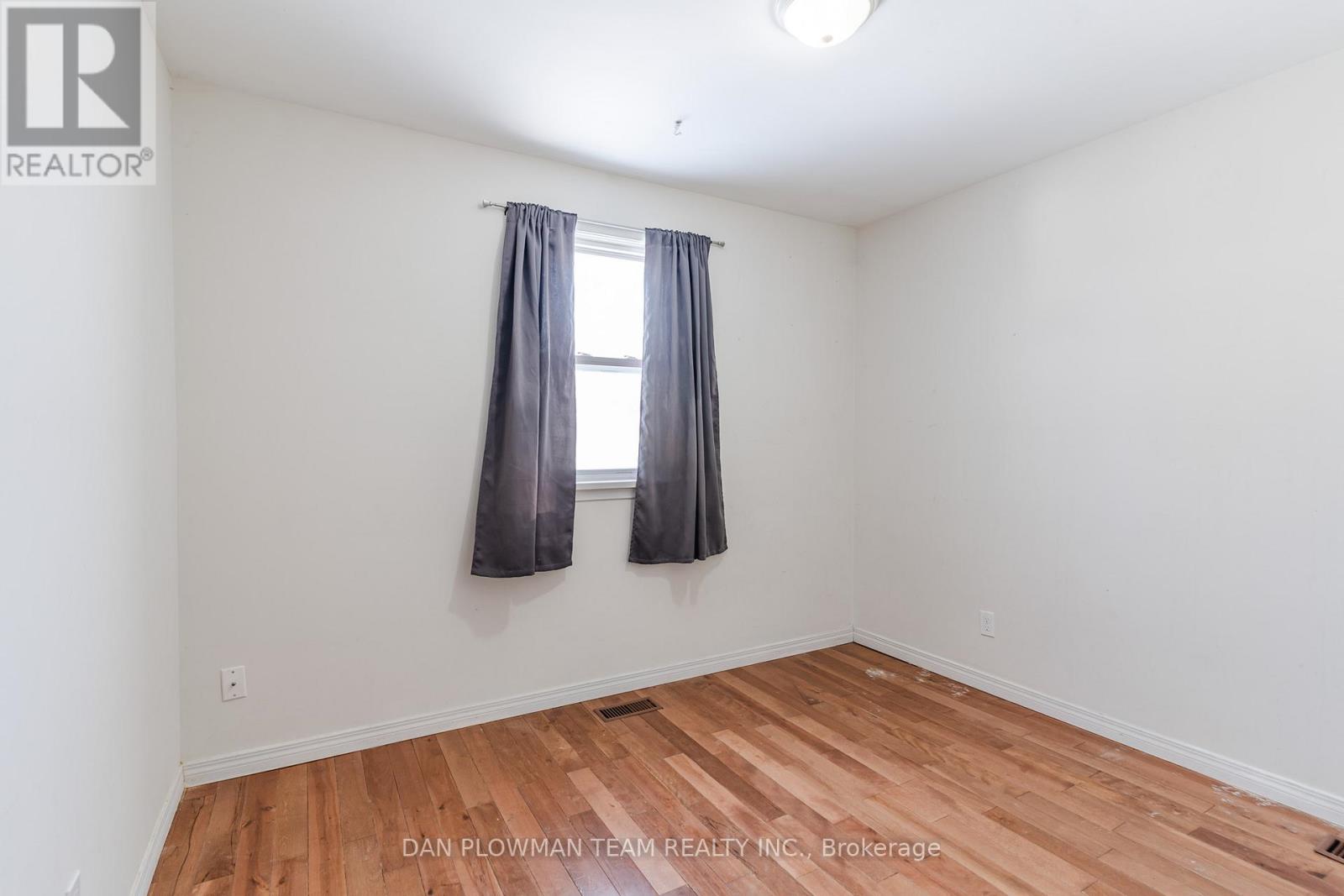 572 Montcalm Avenue, Oshawa, Ontario  L1J 2H1 - Photo 15 - E12823520