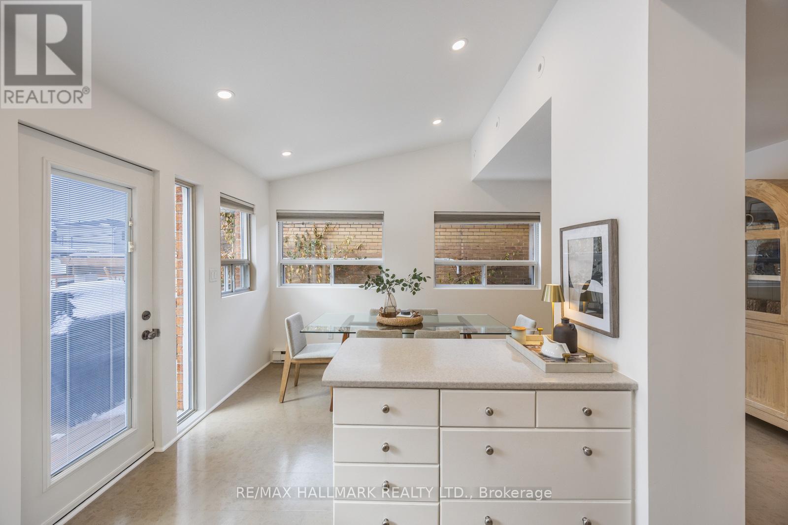 18 Elmview Drive, Toronto, Ontario  M1N 2W4 - Photo 17 - E12823550