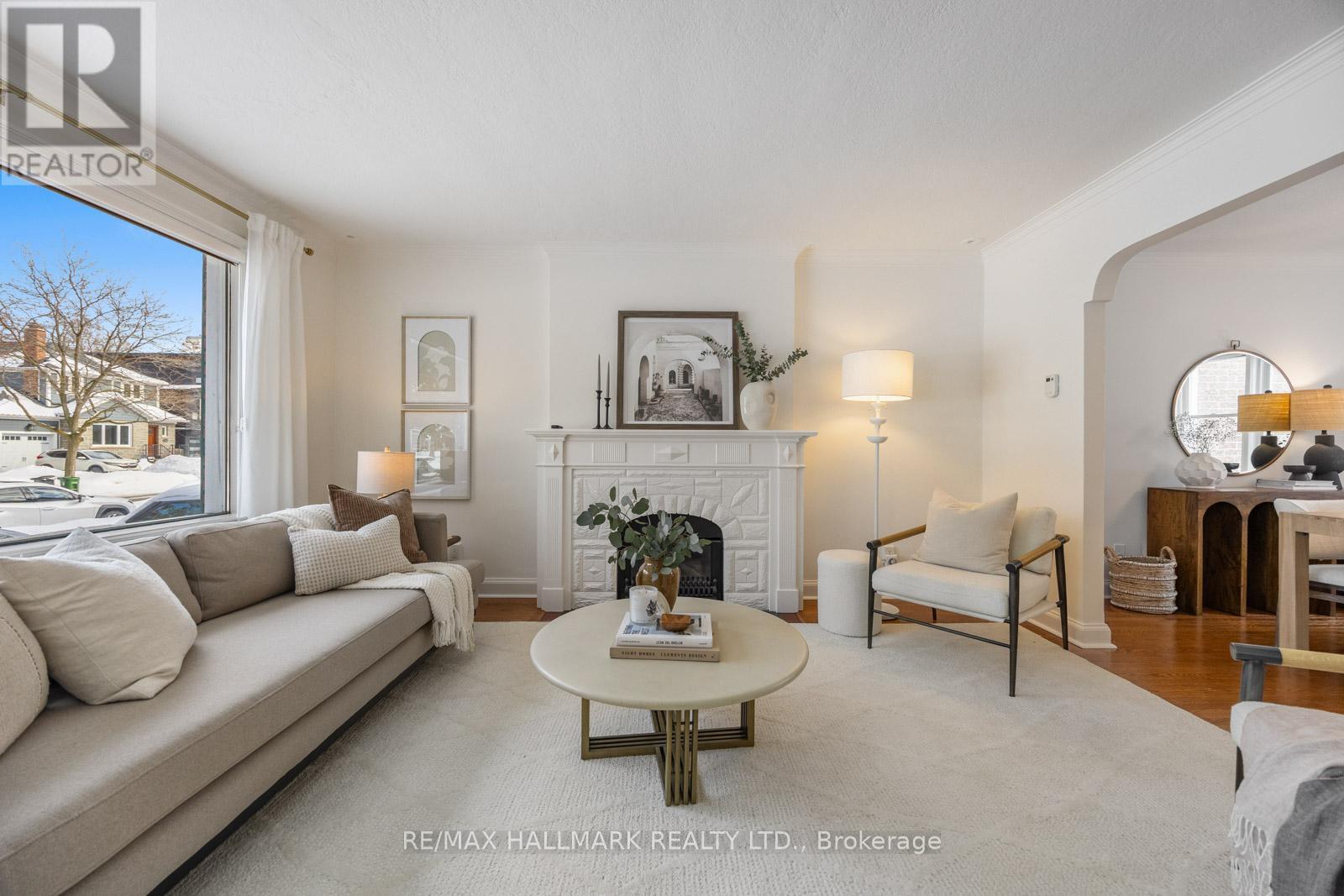 18 Elmview Drive, Toronto, Ontario  M1N 2W4 - Photo 4 - E12823550