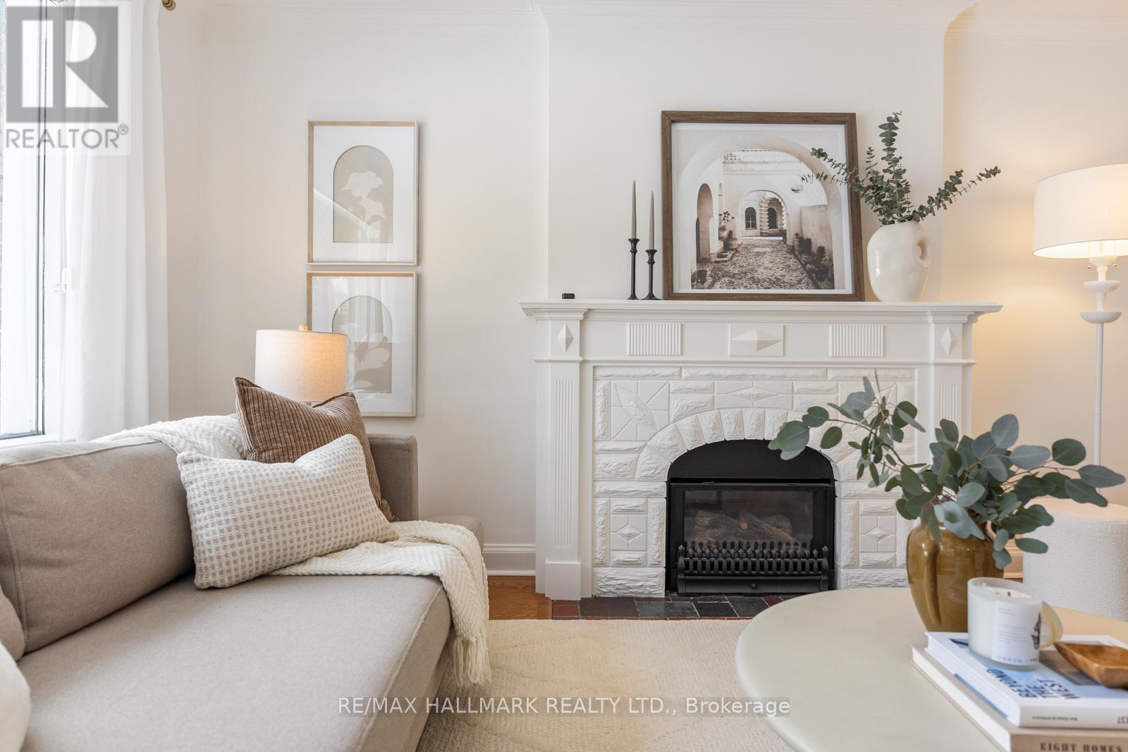 18 Elmview Drive, Toronto, Ontario  M1N 2W4 - Photo 7 - E12823550