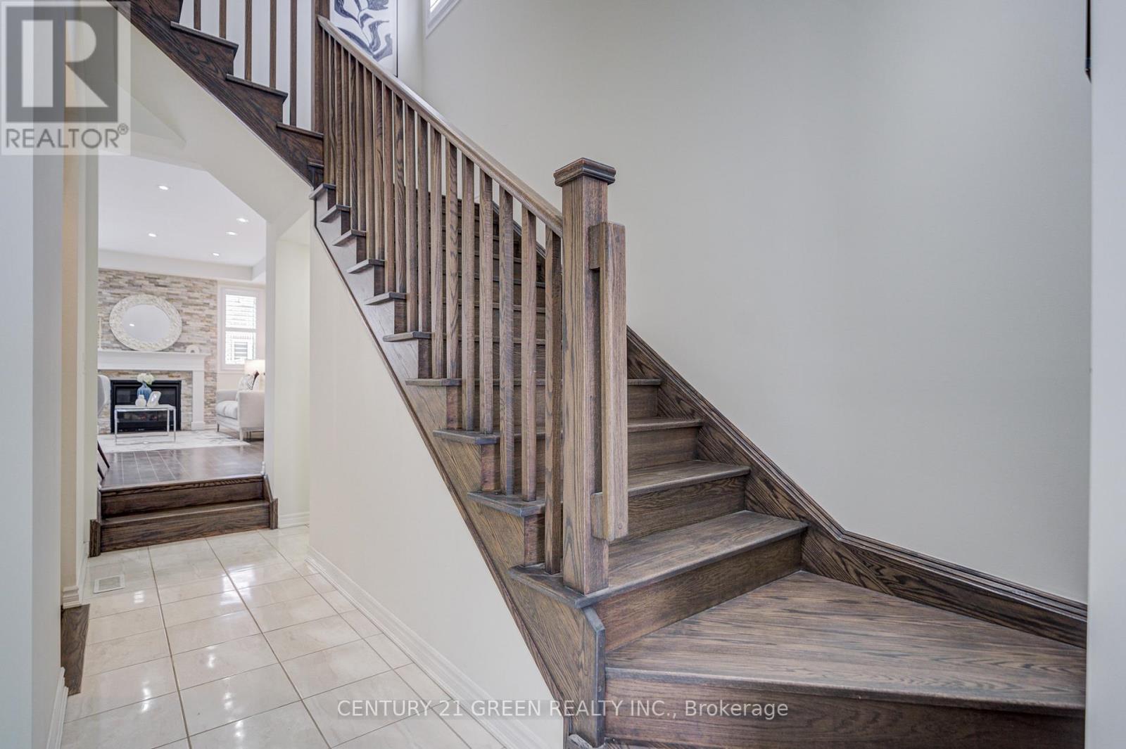 17 Windflower Way, Whitby, Ontario  L1P 0H9 - Photo 11 - E12823566