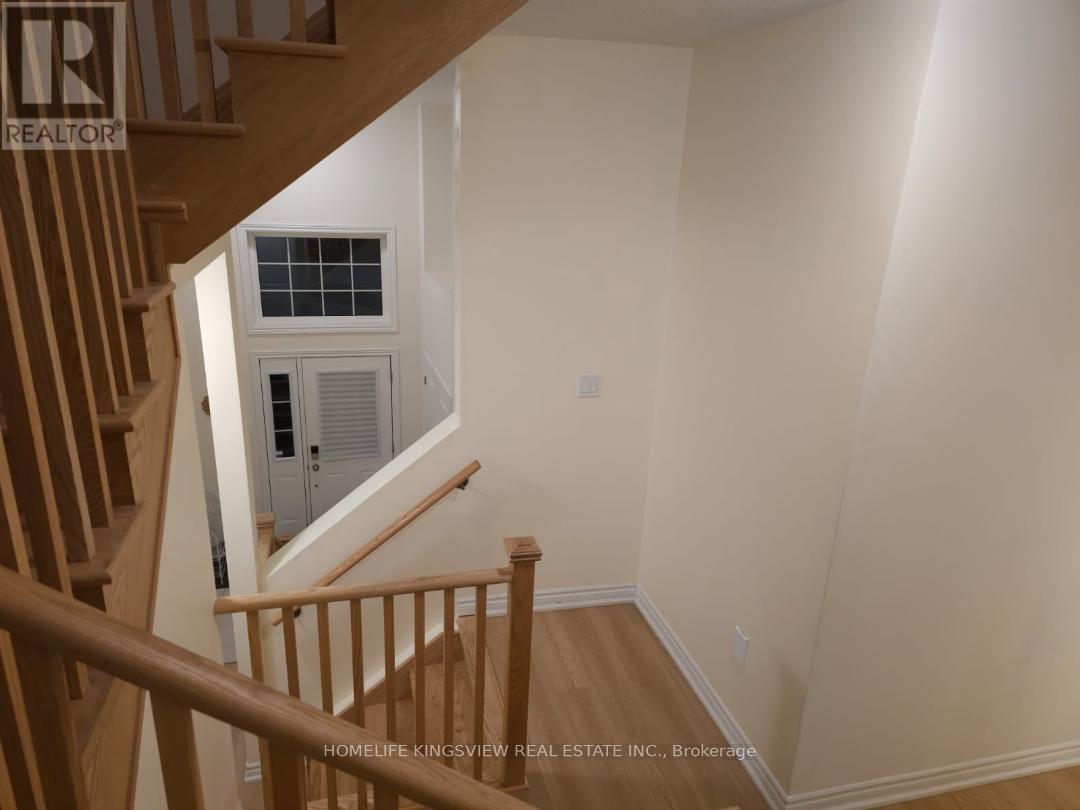 2146 Speare Court, Innisfil, Ontario  L9S 0M9 - Photo 4 - N12823532