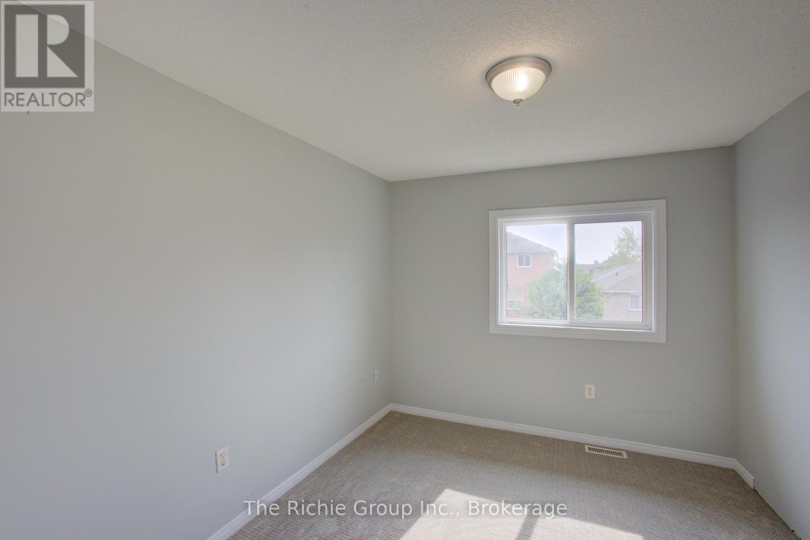 14 Tunbridge Road, Barrie, Ontario  L4M 6S8 - Photo 24 - S12823578