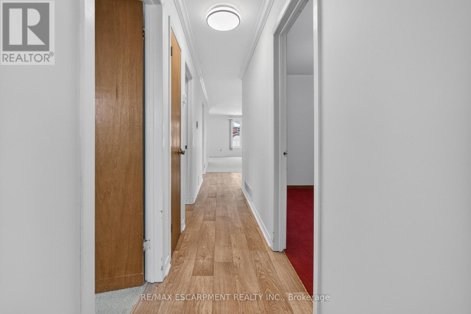 305 Pinegrove Road, Oakville, Ontario  L6K 3P8 - Photo 24 - W12823378