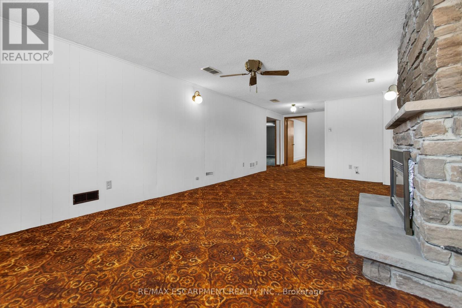 305 Pinegrove Road, Oakville, Ontario  L6K 3P8 - Photo 37 - W12823378