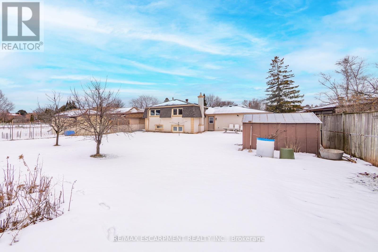 305 Pinegrove Road, Oakville, Ontario  L6K 3P8 - Photo 50 - W12823378