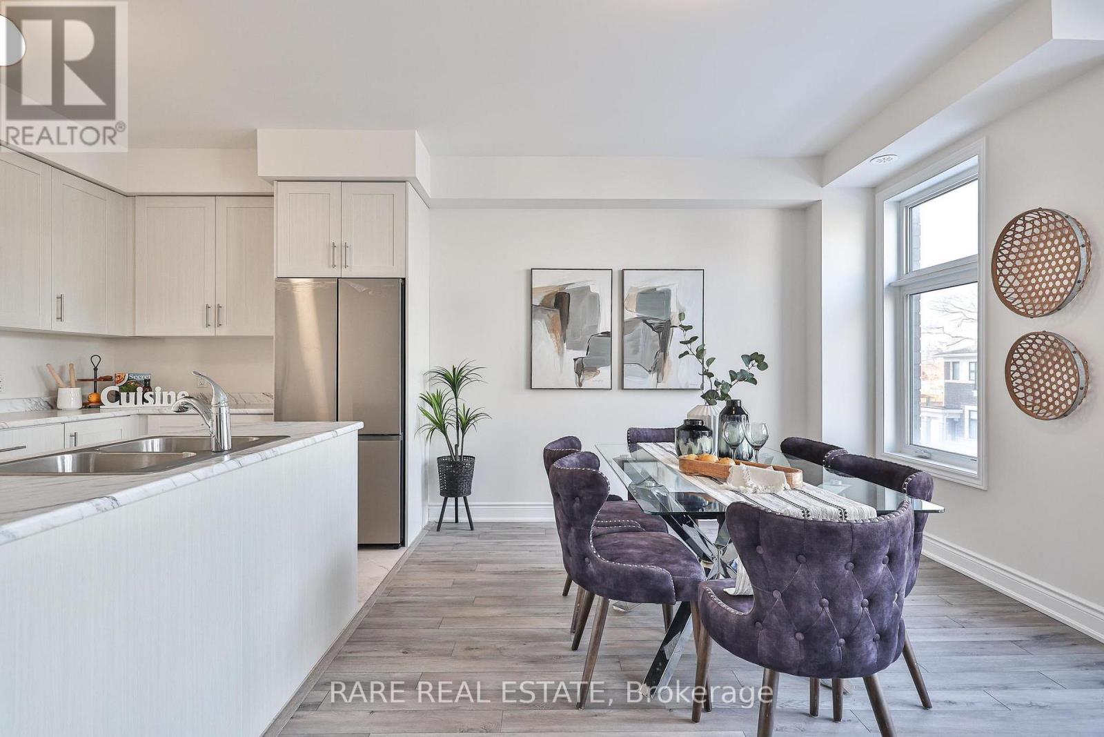 6 Tarmola Park Court, Toronto (Humber Summit), Ontario  M9L 0A6 - Photo 18 - W12823382