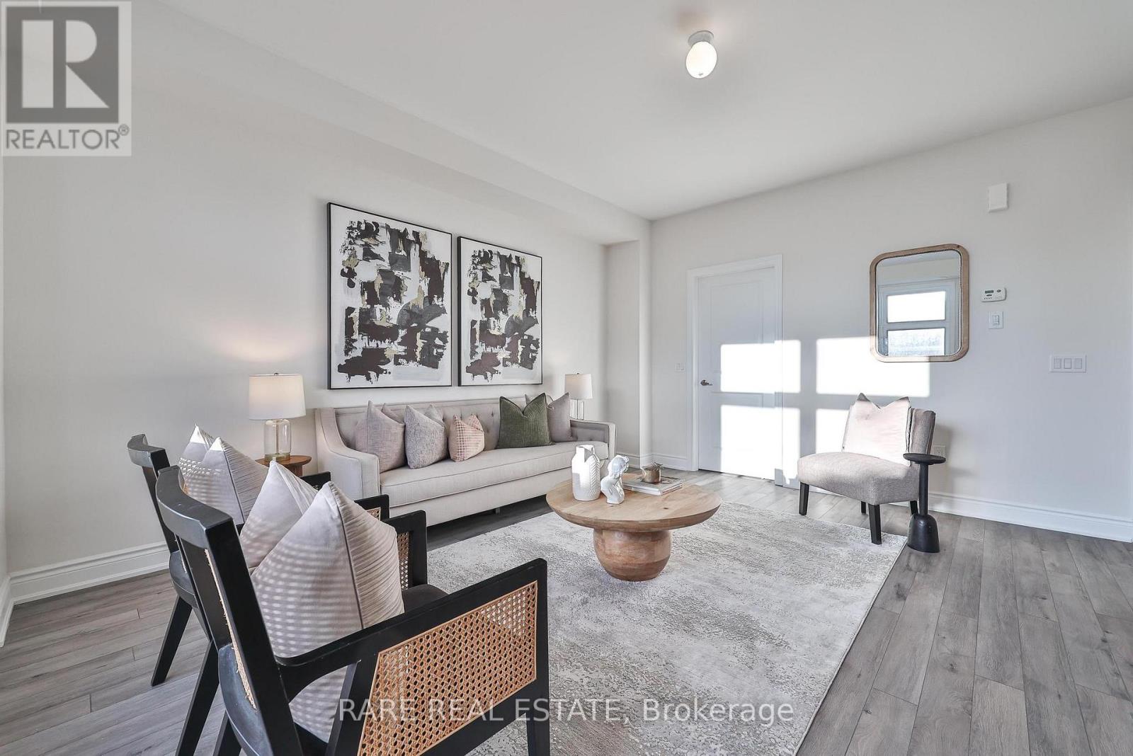 6 Tarmola Park Court, Toronto (Humber Summit), Ontario  M9L 0A6 - Photo 2 - W12823382