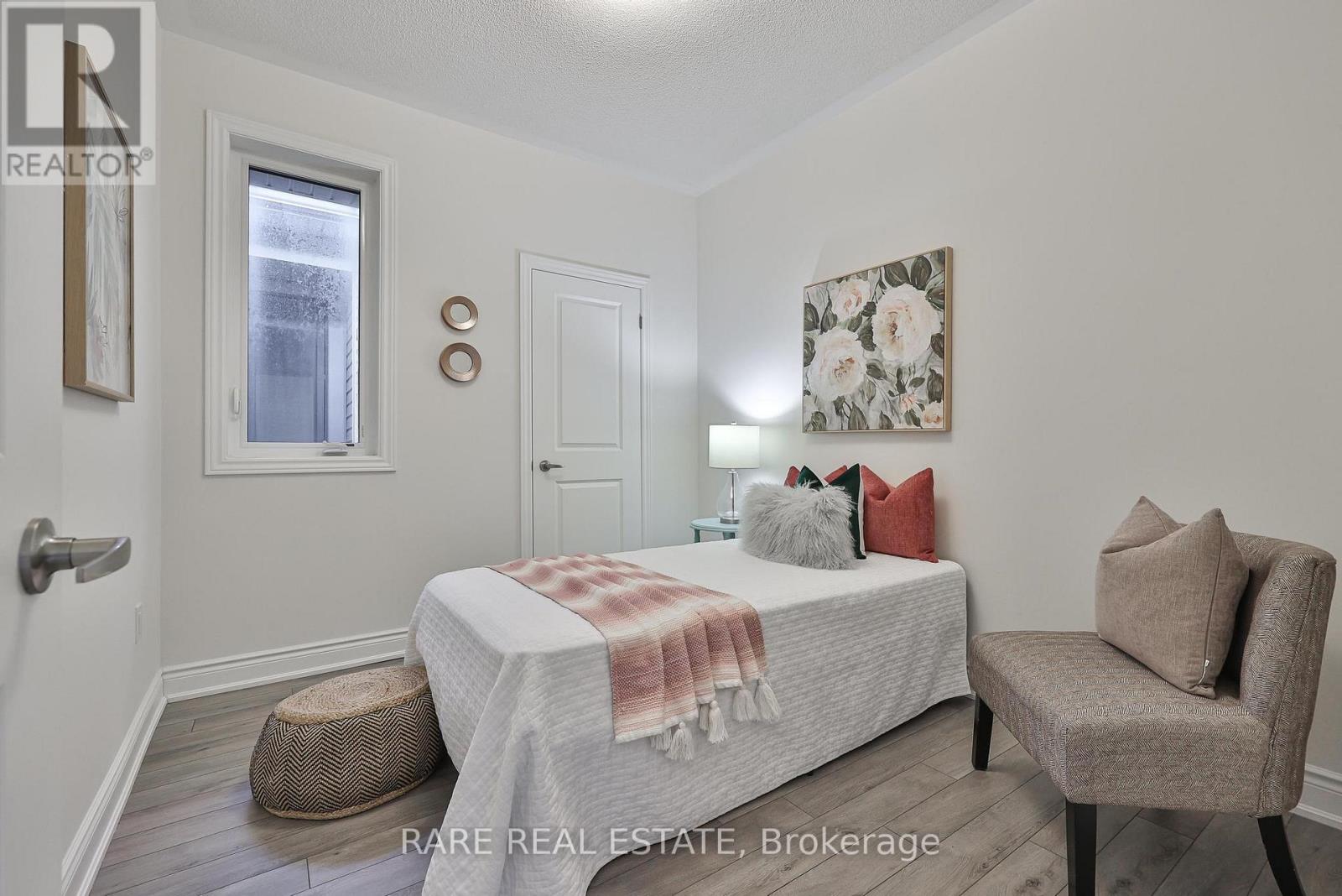 6 Tarmola Park Court, Toronto (Humber Summit), Ontario  M9L 0A6 - Photo 29 - W12823382