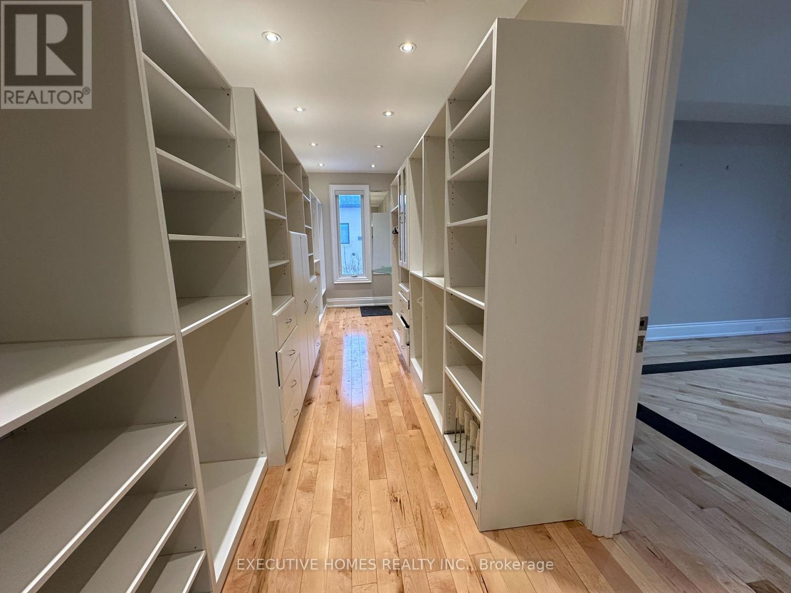 2613 Fifth Line W, Mississauga, Ontario  L5K 1V9 - Photo 30 - W12823392