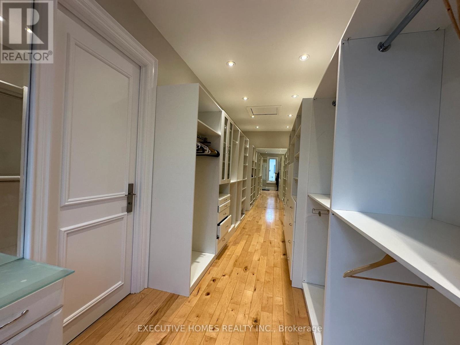 2613 Fifth Line W, Mississauga, Ontario  L5K 1V9 - Photo 31 - W12823392