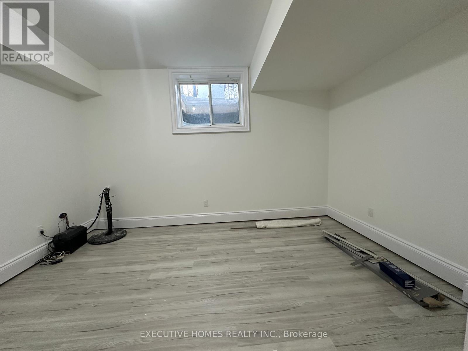 2613 Fifth Line W, Mississauga, Ontario  L5K 1V9 - Photo 38 - W12823392