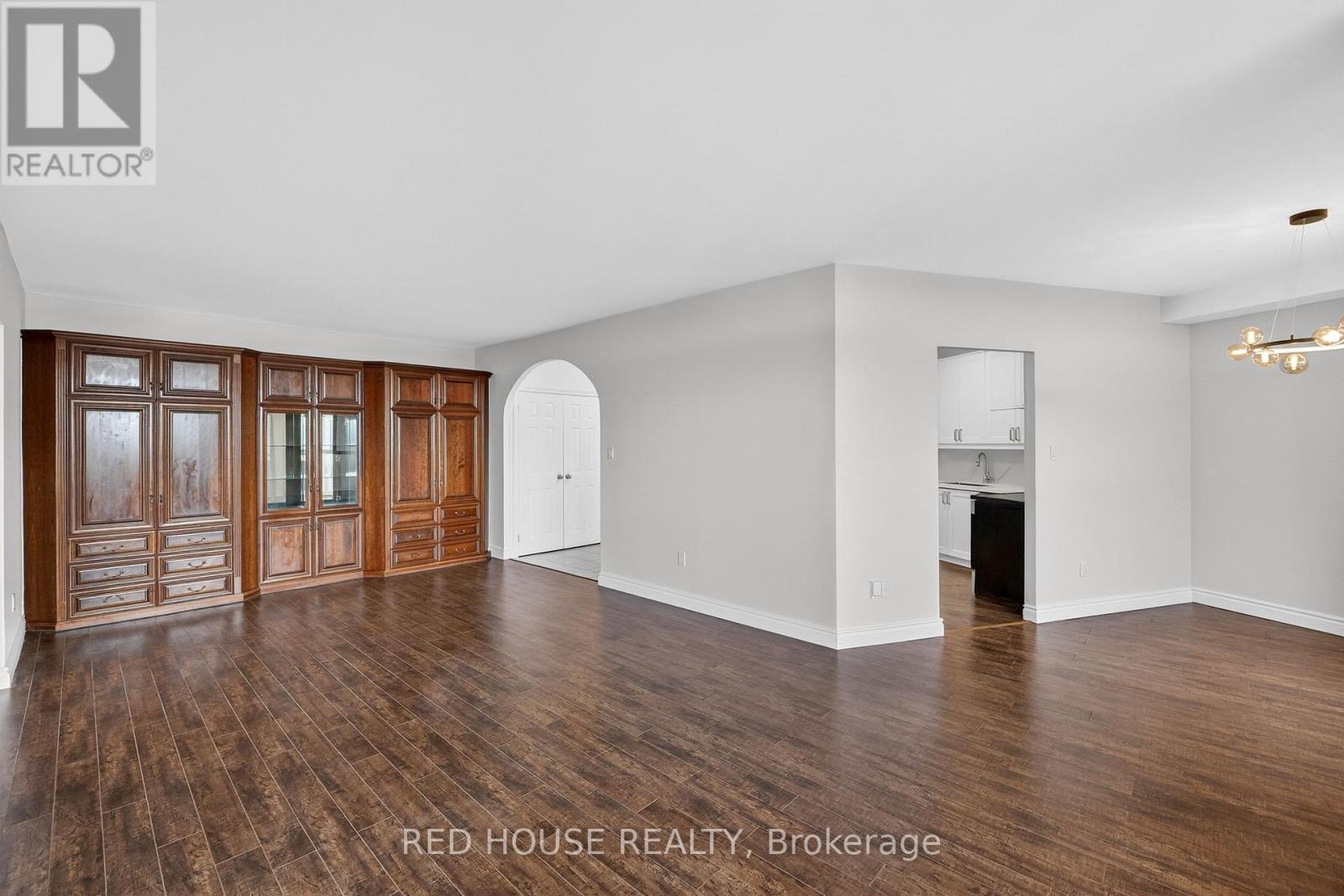 809 - 5250 Lakeshore Road, Burlington, Ontario  L7L 5L2 - Photo 9 - W12823394