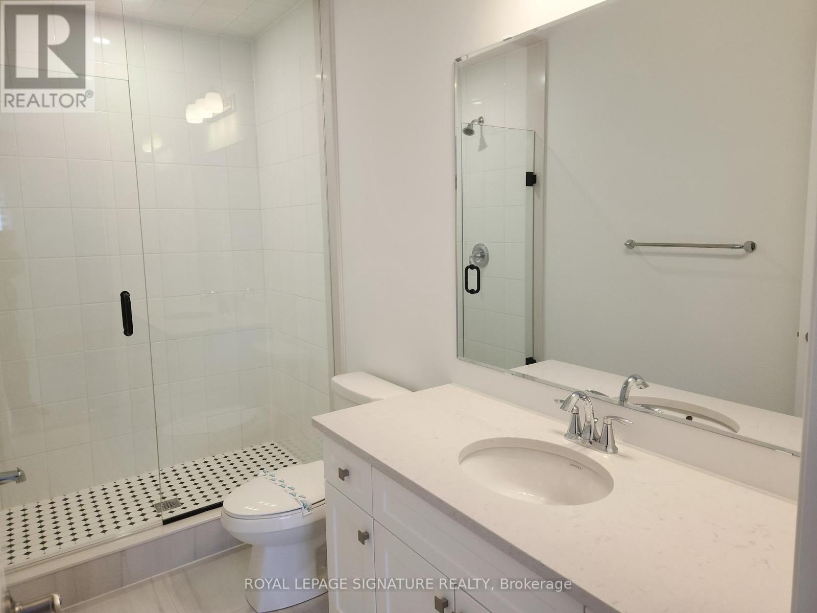 3218 Meadowridge Drive, Oakville, Ontario  L6H 8B4 - Photo 20 - W12823434