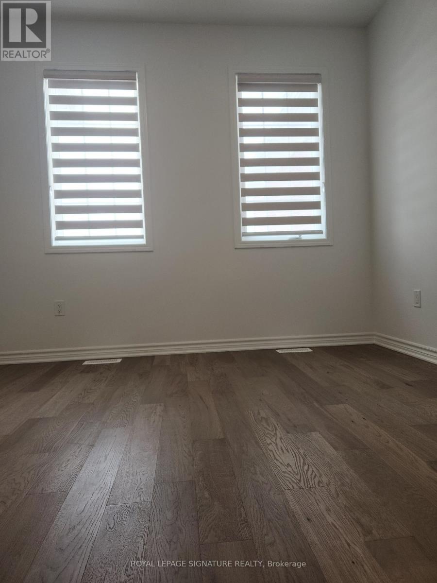 3218 Meadowridge Drive, Oakville, Ontario  L6H 8B4 - Photo 23 - W12823434