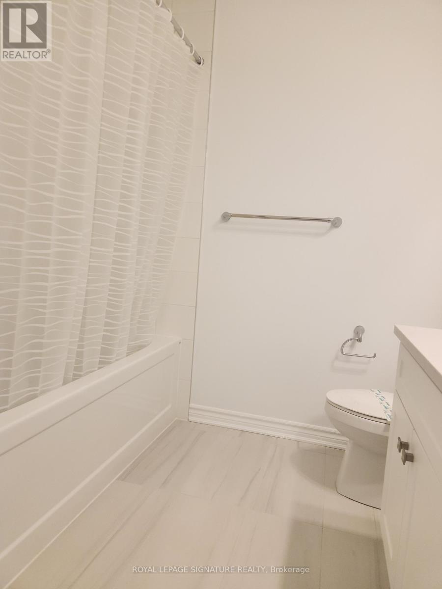 3218 Meadowridge Drive, Oakville, Ontario  L6H 8B4 - Photo 25 - W12823434