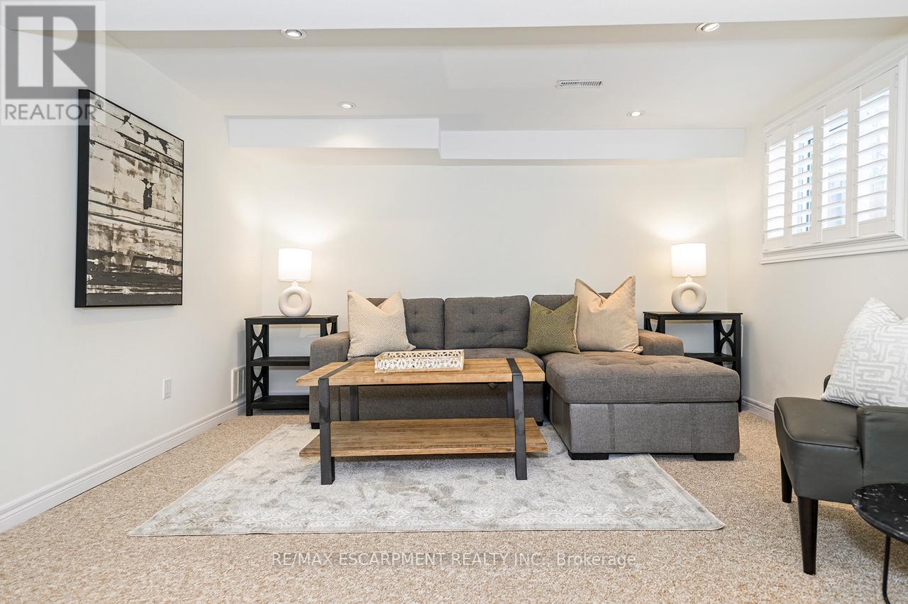 42 - 2301 Cavendish Drive, Burlington, Ontario  L7P 3M3 - Photo 34 - W12823444