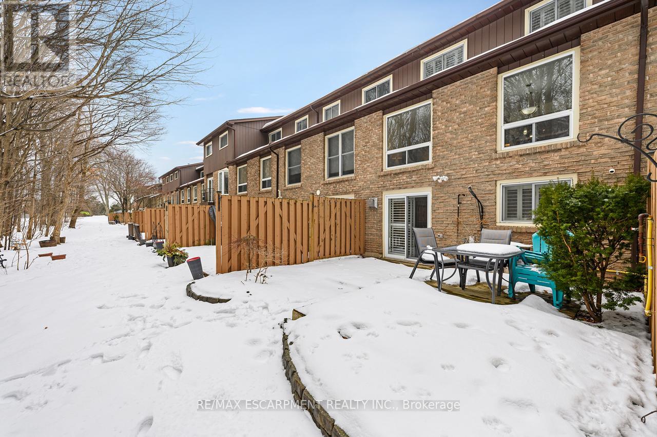 42 - 2301 Cavendish Drive, Burlington, Ontario  L7P 3M3 - Photo 43 - W12823444