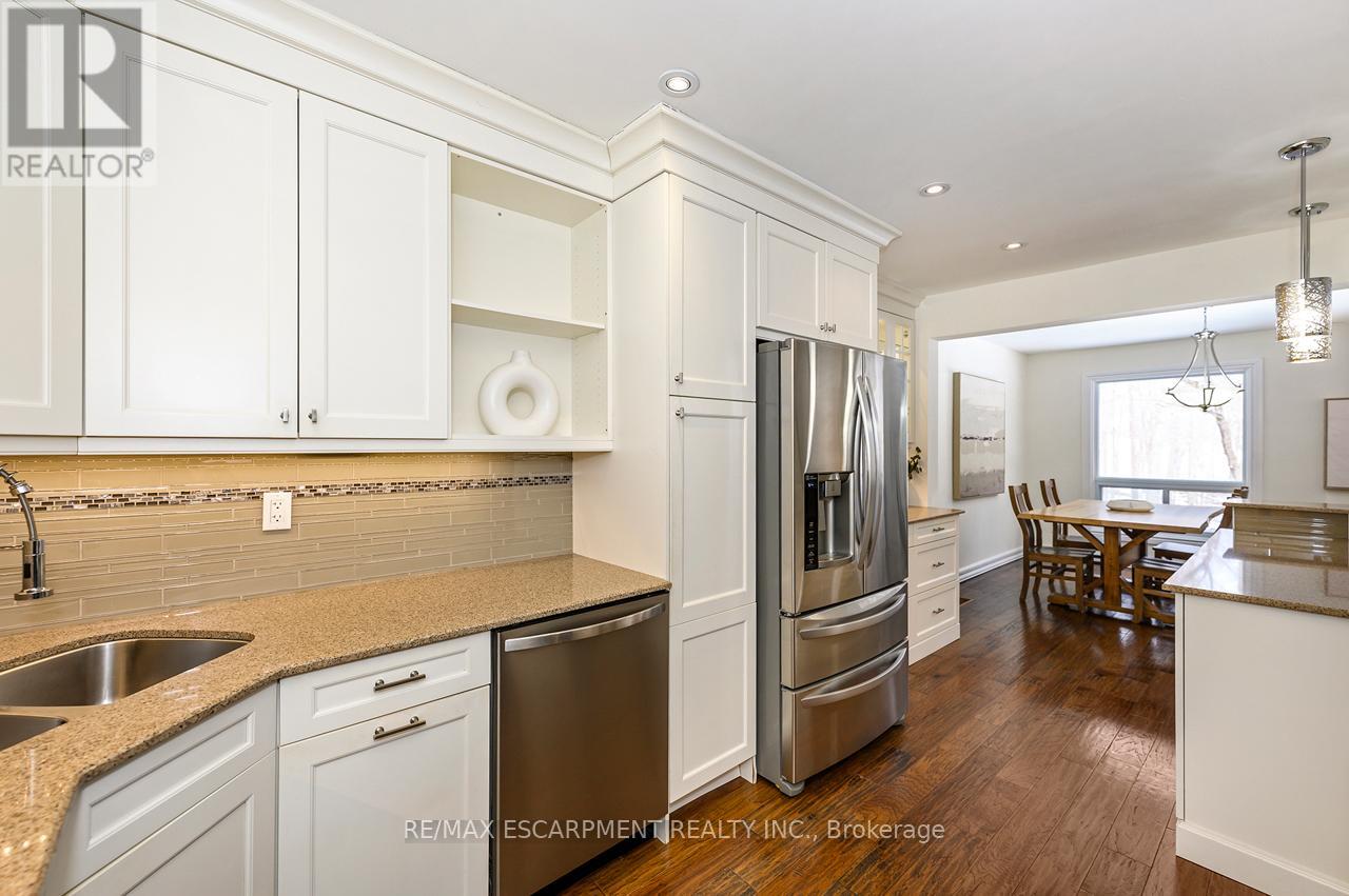 42 - 2301 Cavendish Drive, Burlington, Ontario  L7P 3M3 - Photo 9 - W12823444