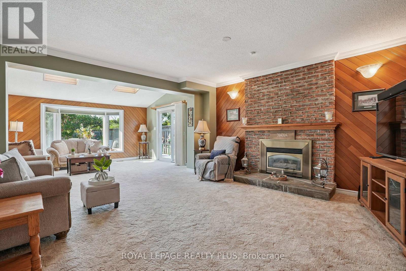 2335 Wyandotte Drive, Oakville, Ontario  L6L 2T4 - Photo 17 - W12823450