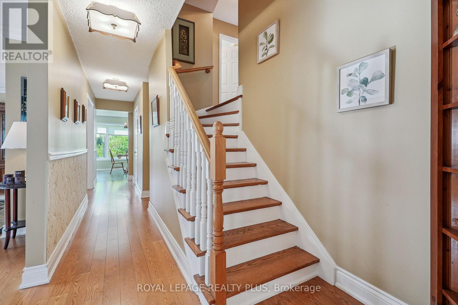 2335 Wyandotte Drive, Oakville, Ontario  L6L 2T4 - Photo 23 - W12823450