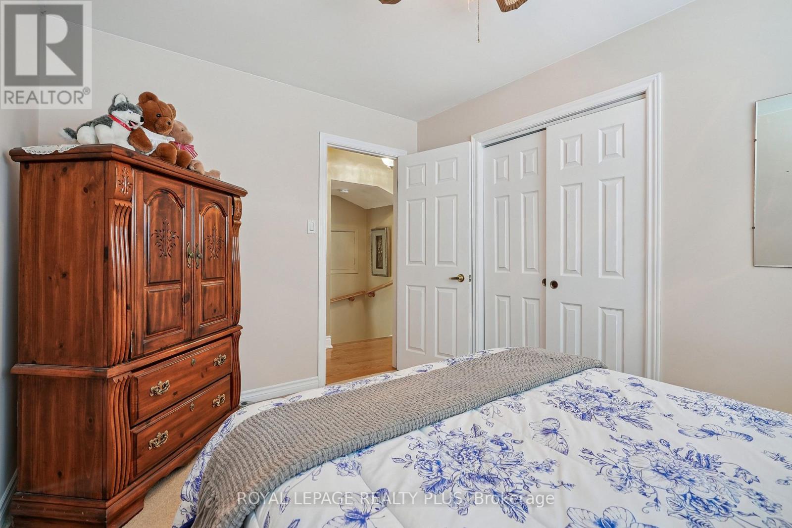 2335 Wyandotte Drive, Oakville, Ontario  L6L 2T4 - Photo 27 - W12823450