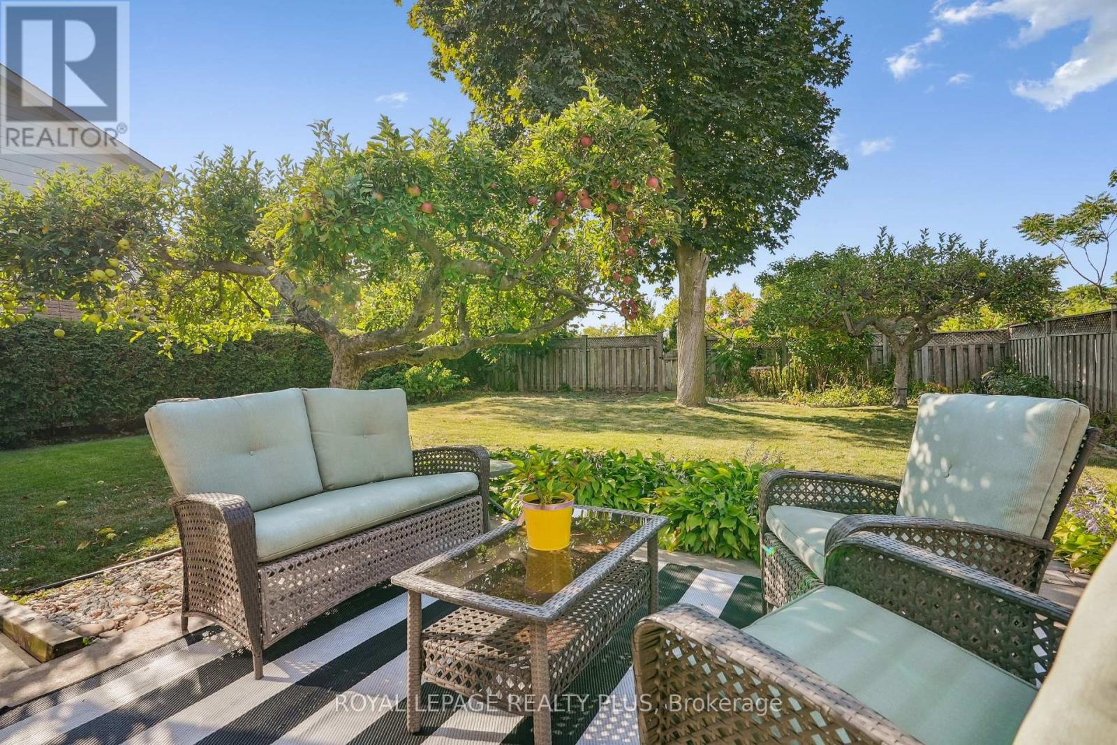 2335 Wyandotte Drive, Oakville, Ontario  L6L 2T4 - Photo 39 - W12823450