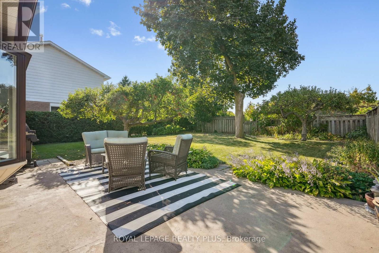 2335 Wyandotte Drive, Oakville, Ontario  L6L 2T4 - Photo 40 - W12823450