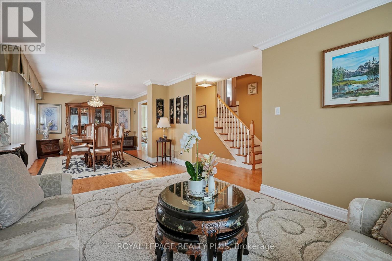 2335 Wyandotte Drive, Oakville, Ontario  L6L 2T4 - Photo 8 - W12823450