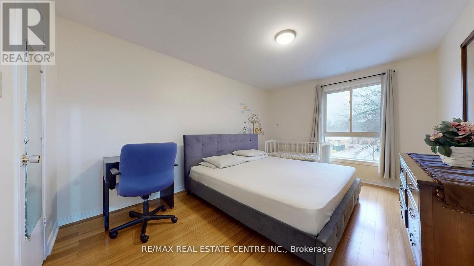 355 Ontario Street N, Milton, Ontario  L9T 3J3 - Photo 17 - W12823464